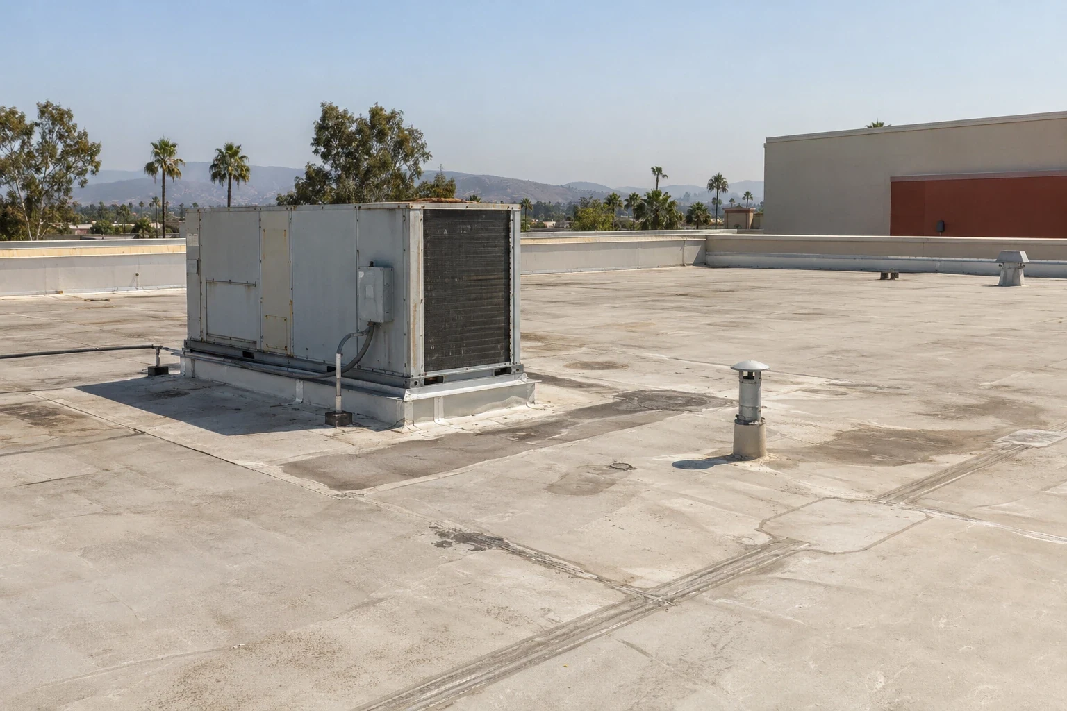 Big-Box Retail Roofing in Antioch, CA Big-Box Retail Roofing in Antioch, CA