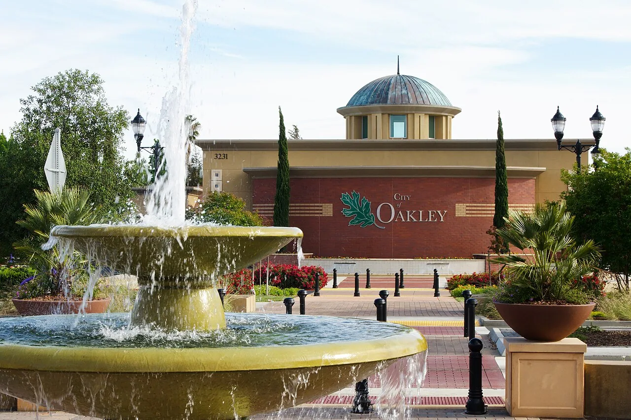 Commercial Roofing in Oakley, CA Commercial Roofing in Oakley, CA