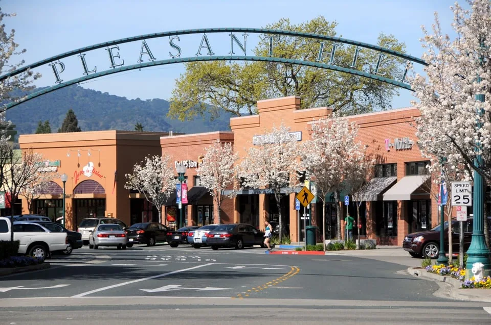 Commercial Roofing in Pleasant Hill, CA Commercial Roofing in Pleasant Hill, CA